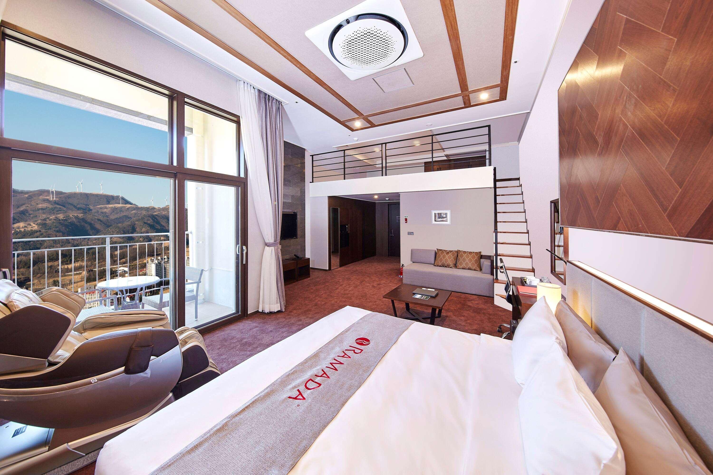 Ramada Hotel & Suite By Wyndham Gangwon Pyeongchang Eksteriør bilde